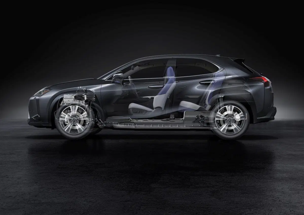Lexus UX300e, la prima elettrica di Lexus (17)