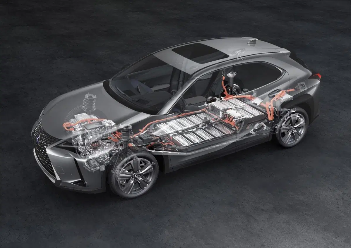 Lexus UX300e, la prima elettrica di Lexus (23)