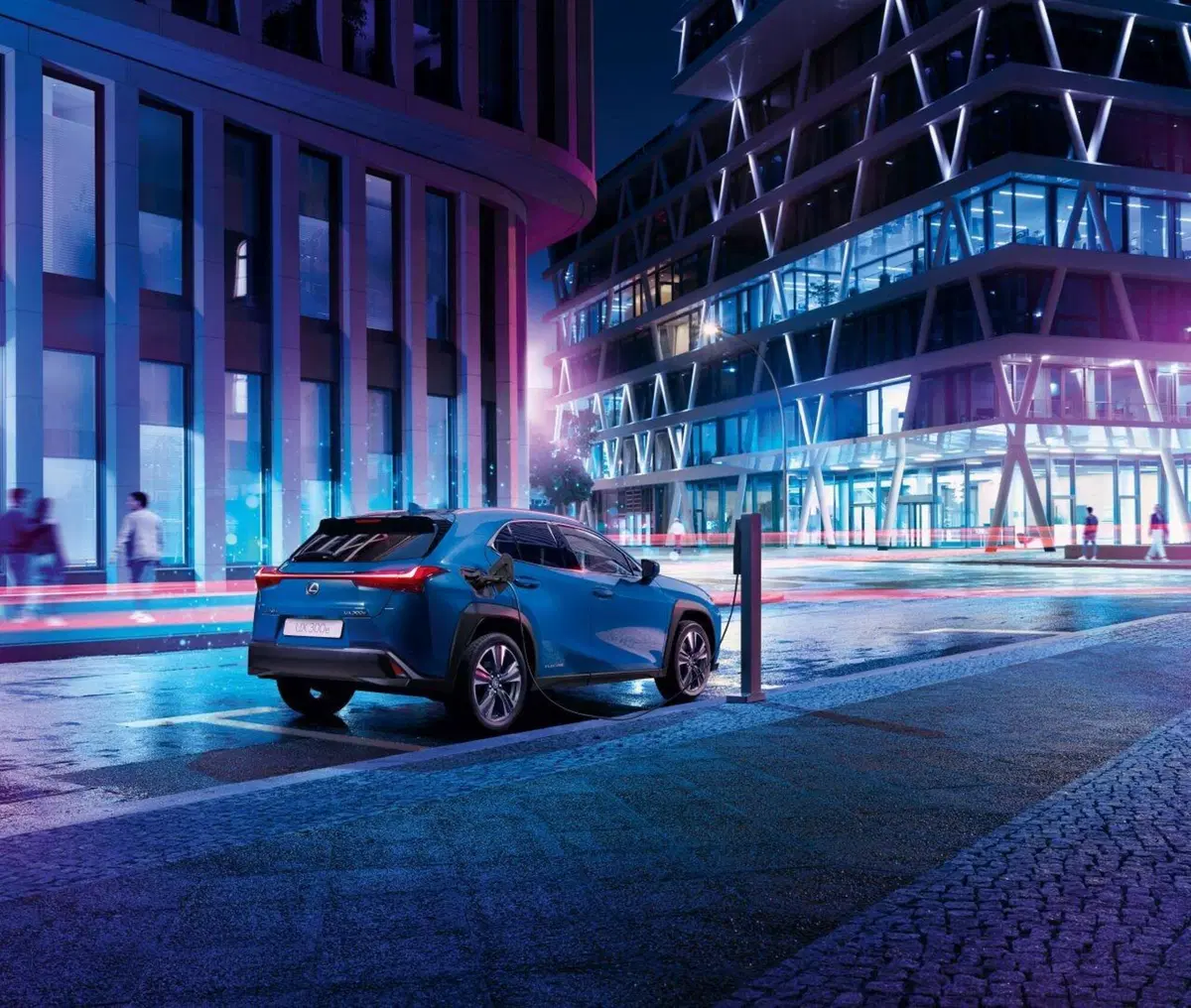 Lexus UX300e, la prima elettrica di Lexus (5)