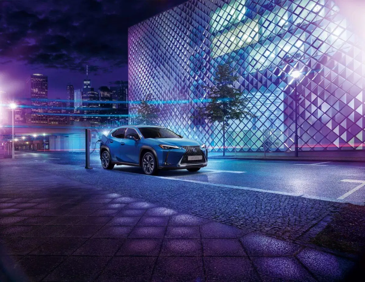 Lexus UX300e, la prima elettrica di Lexus (29)