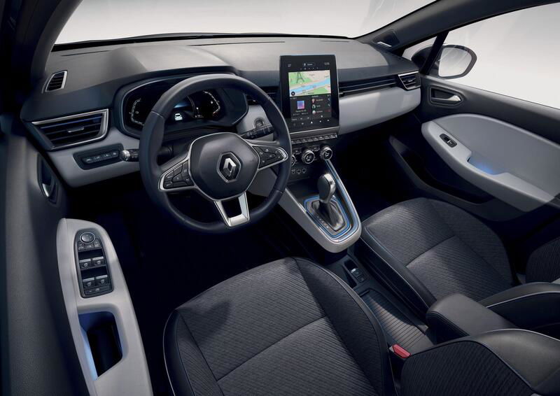 Gli interni della Renault Clio E-Tech Hybrid