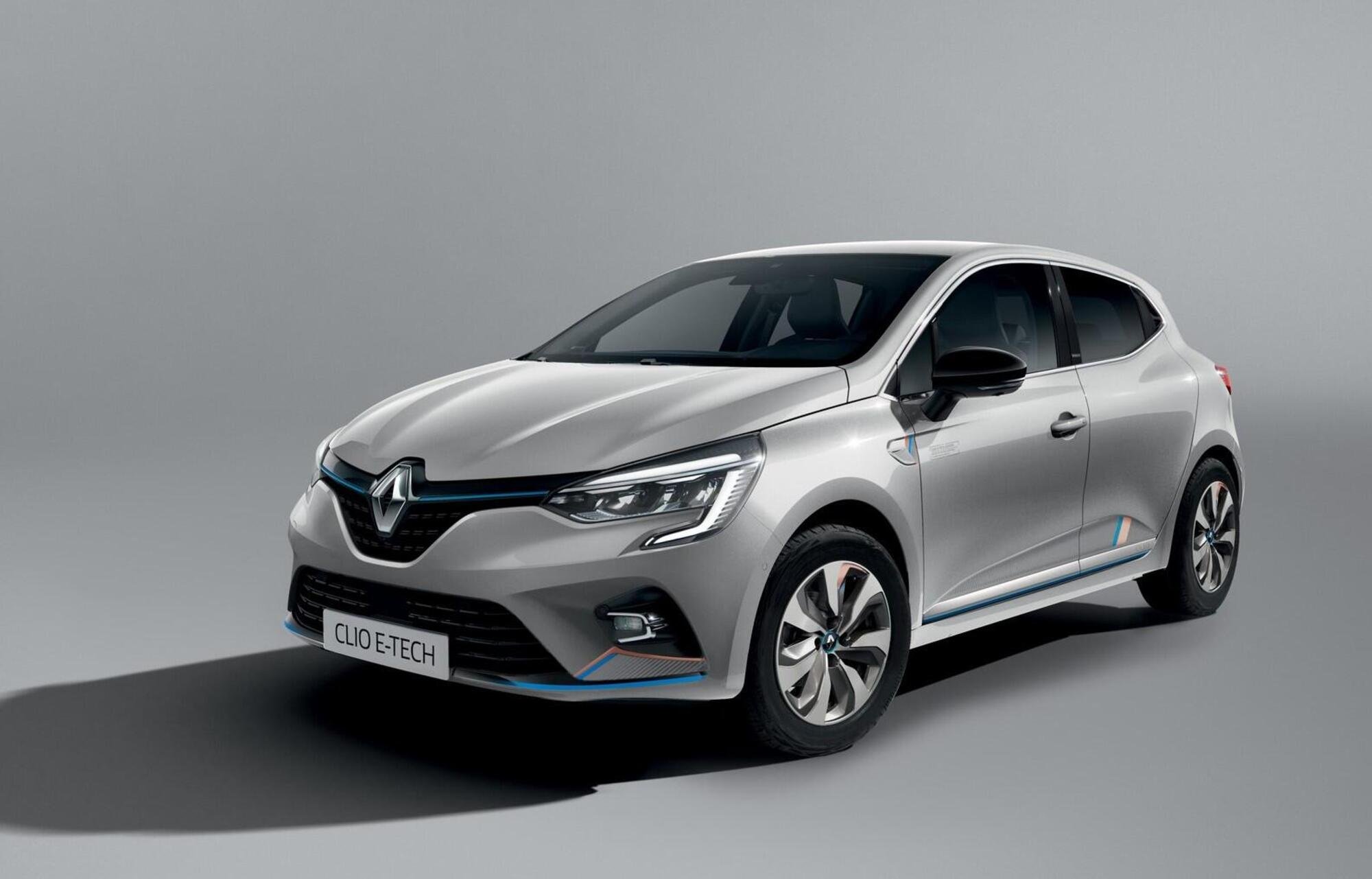 Renault Clio E-Tech Hybrid: la compatta francese diventa ibrida