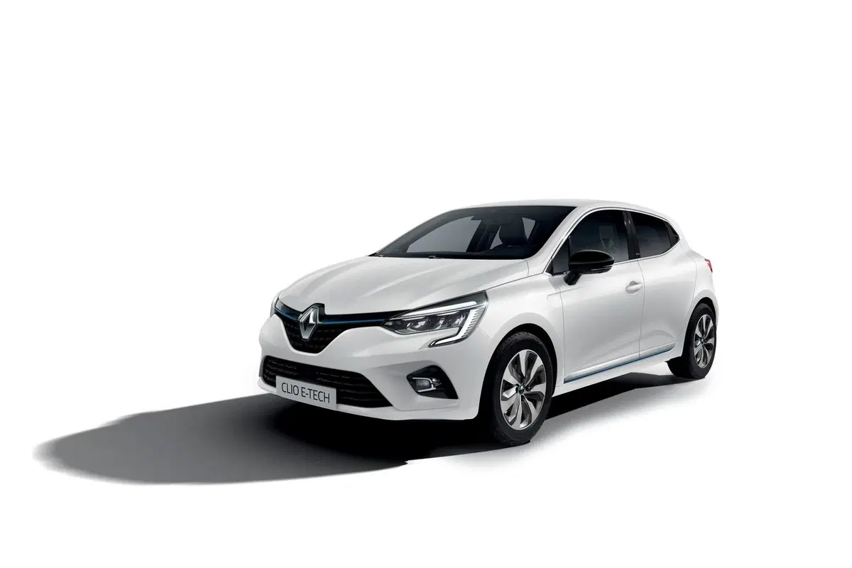 Renault Clio E-Tech Hybrid: la compatta francese diventa ibrida (10)