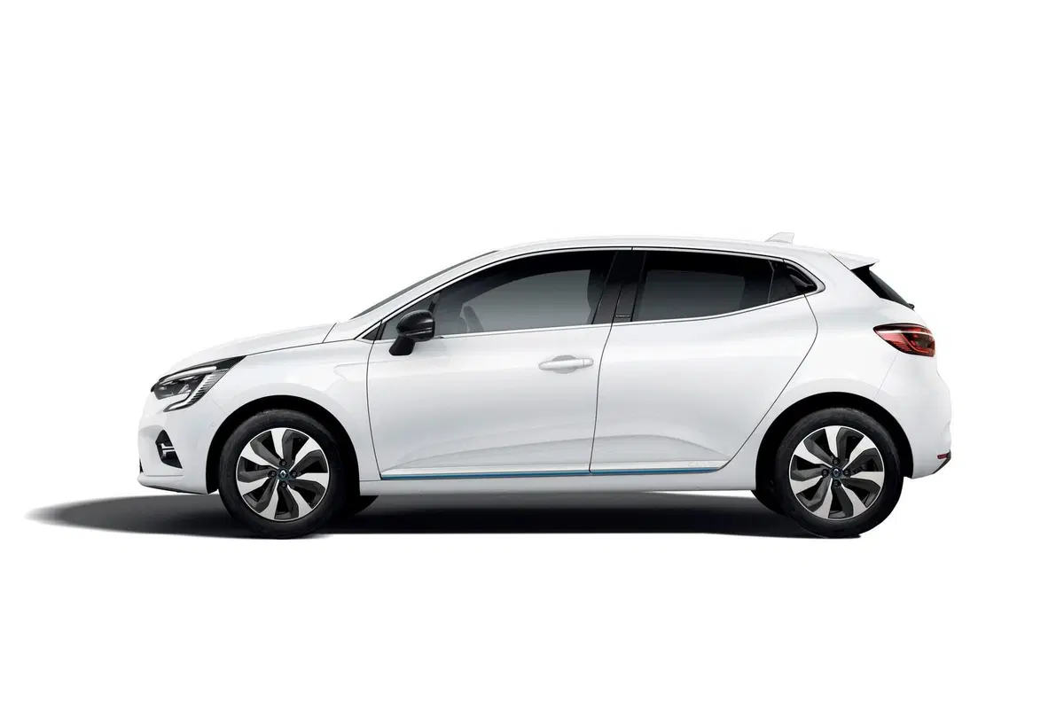 Renault Clio E-Tech Hybrid: la compatta francese diventa ibrida (3)