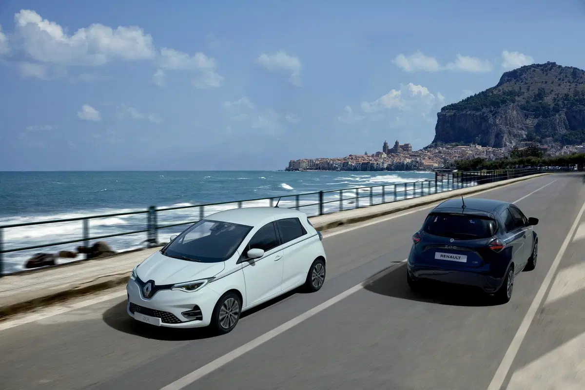 Renault Zoe Riviera: special edition che si ispira all'oceano (4)