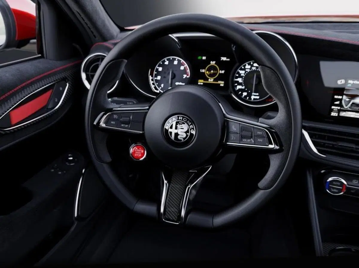 Alfa Romeo Giulia GTA, la Bestia da 540 CV (13)