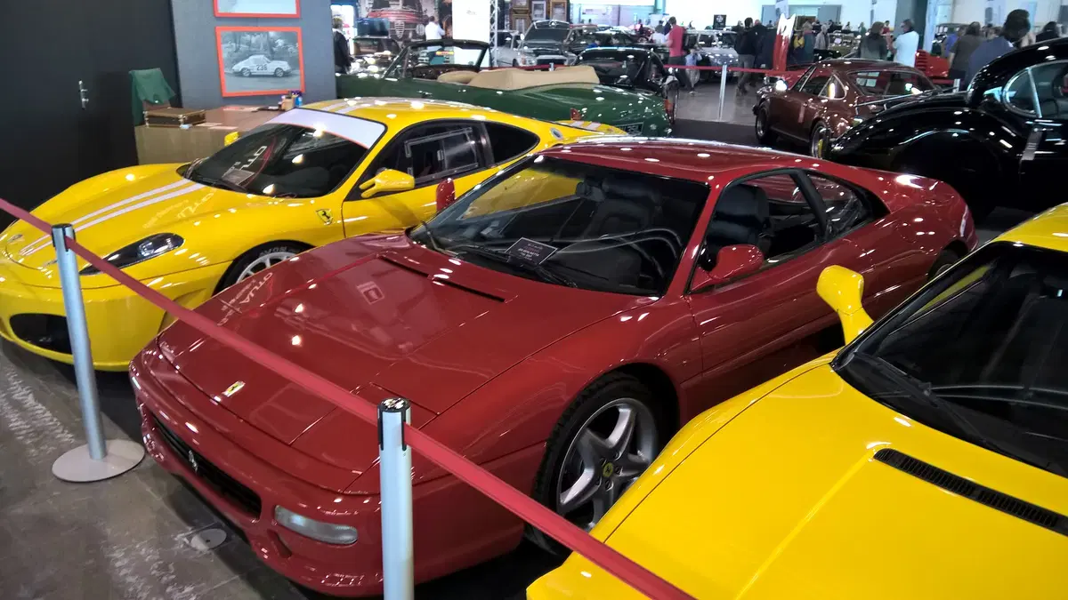 Verona Legend Cars 2016, quanto costa un sogno? I prezzi del "mercatino" (4)