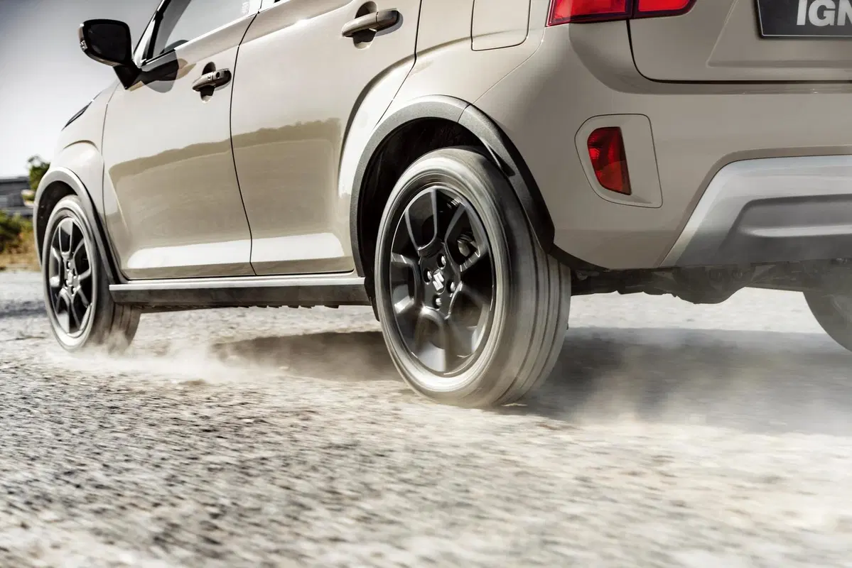 Suzuki Ignis Hybrid 2020: restyling e sistema ibrido migliorato (7)
