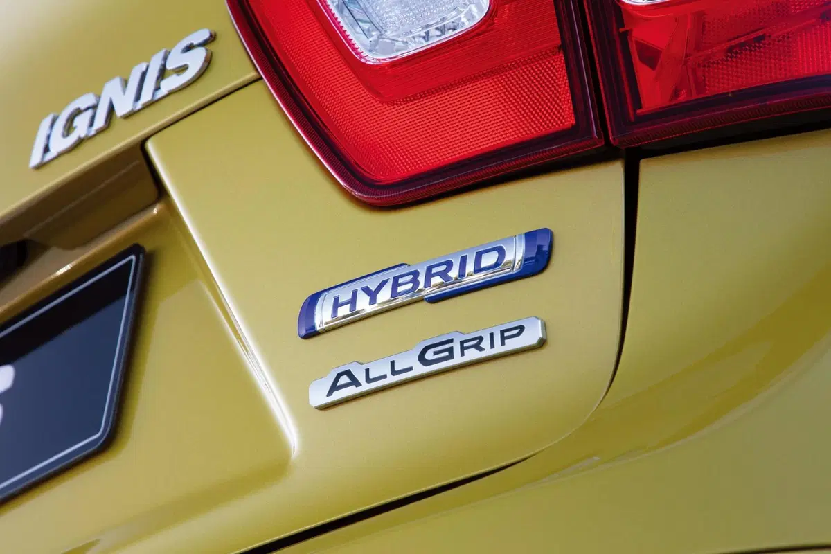 Suzuki Ignis Hybrid 2020: restyling e sistema ibrido migliorato (3)