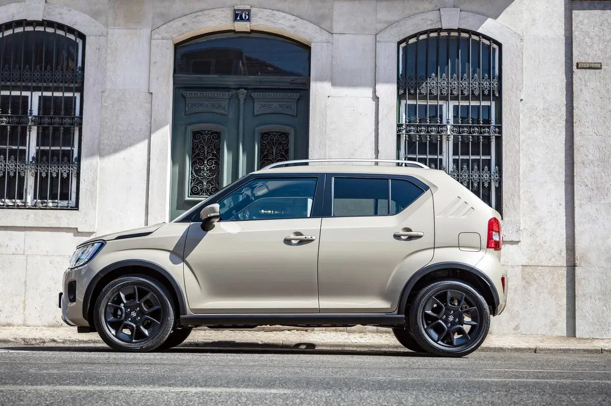 Suzuki Ignis Hybrid 2020: restyling e sistema ibrido migliorato (22)