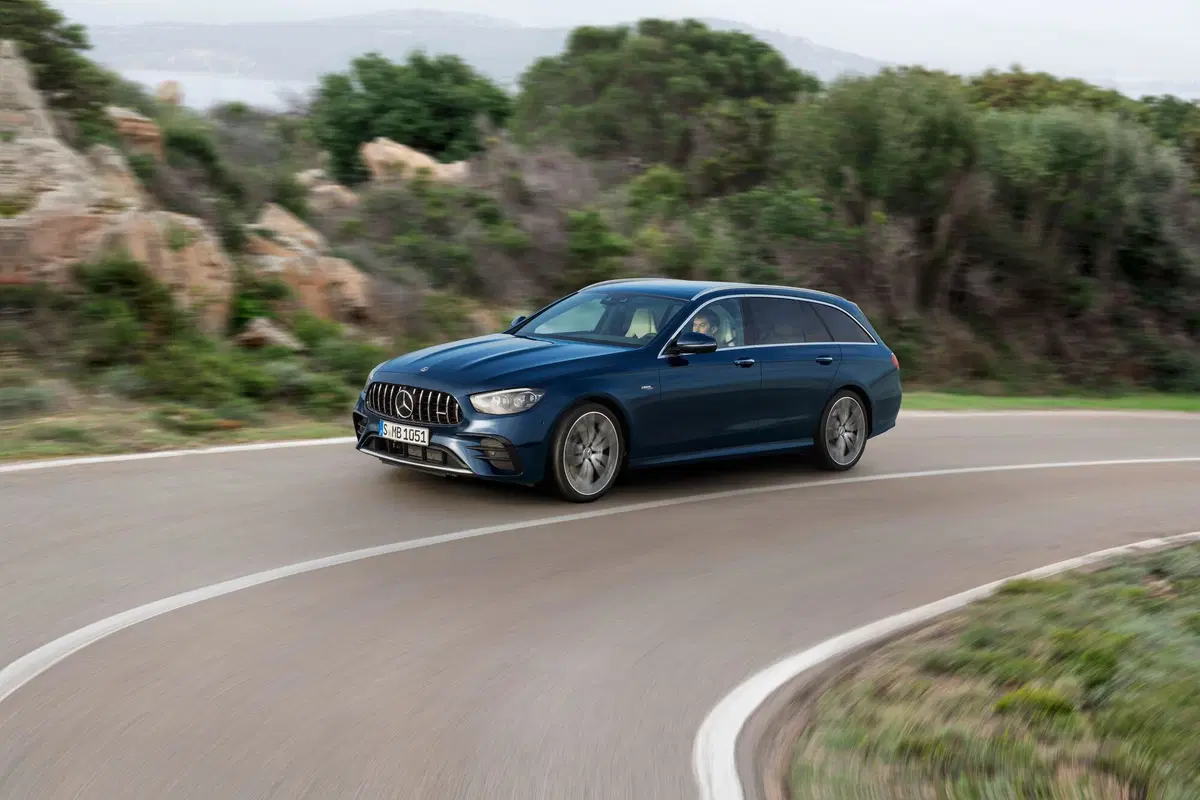 Mercedes AMG E 53 4MATIC+ Wagon (5)