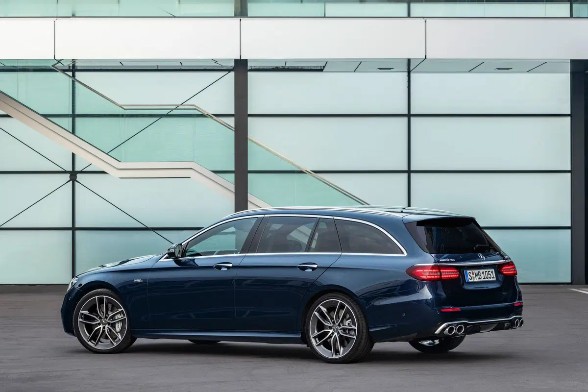 Mercedes AMG E 53 4MATIC+ Wagon (6)