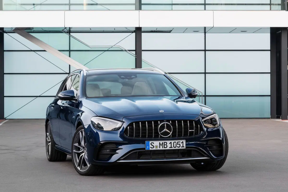 Mercedes AMG E 53 4MATIC+ Wagon (3)