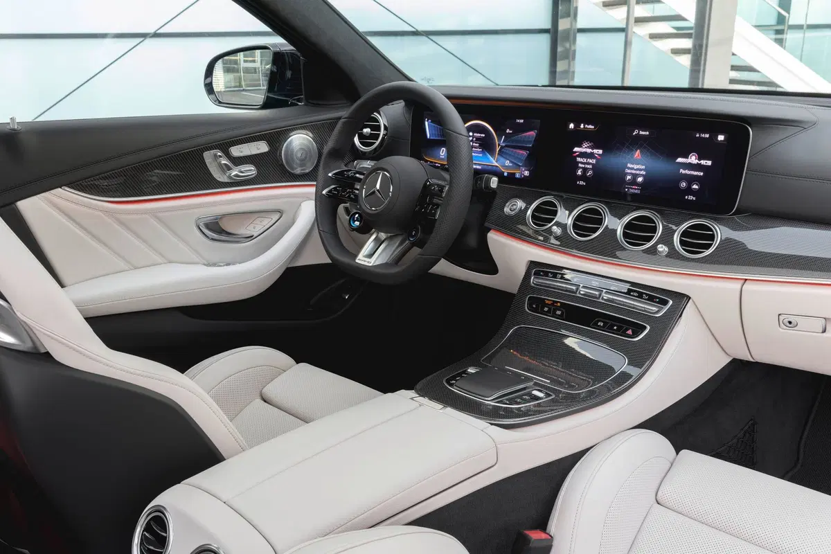 Mercedes AMG E 53 4MATIC+ Wagon (16)