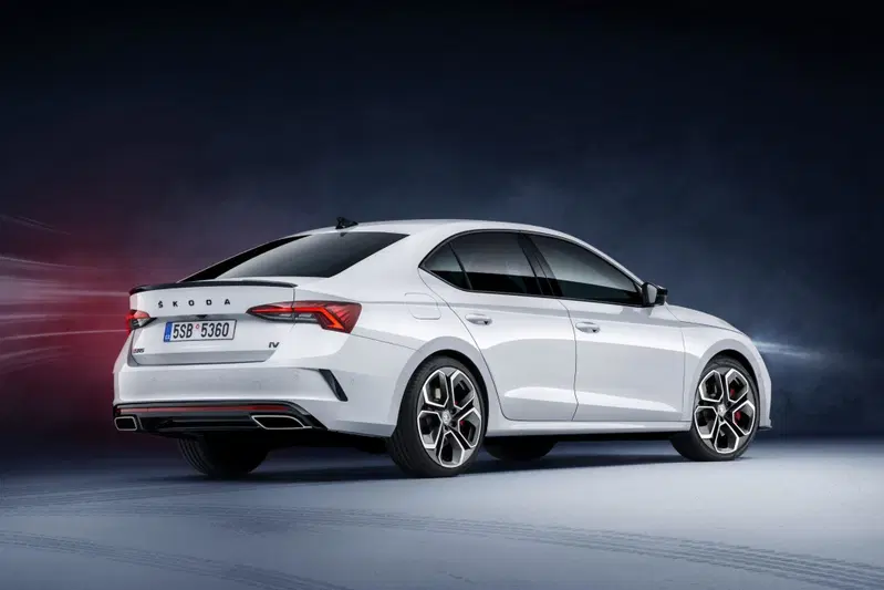 La nuova Skoda Octavia RS iV sar&agrave; sia berlina che station wagon
