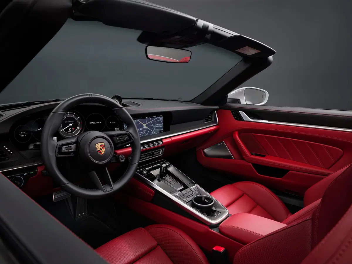 Nuova Porsche 911 Turbo S: 650CV e 0-100 in 2.7s possono bastare?  (8)