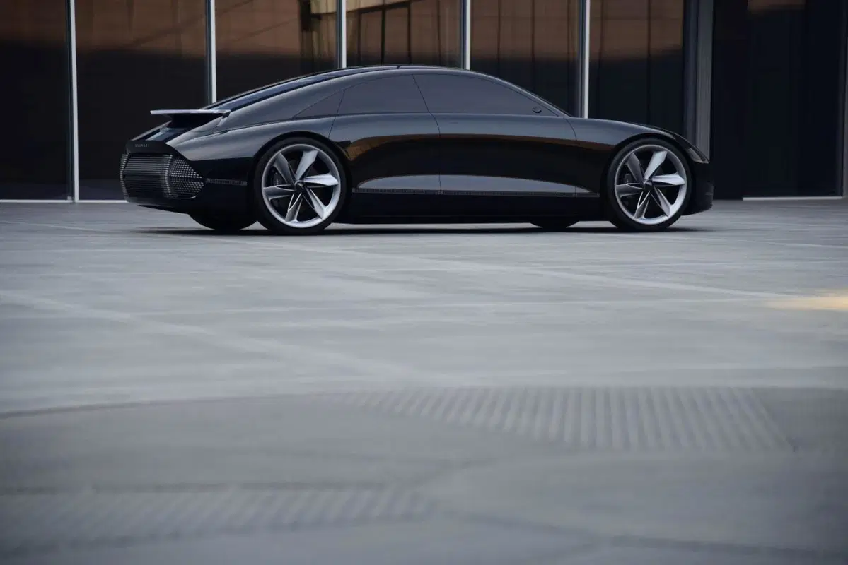 Hyundai Prophecy, concept verso il futuro con ottimismo (2)