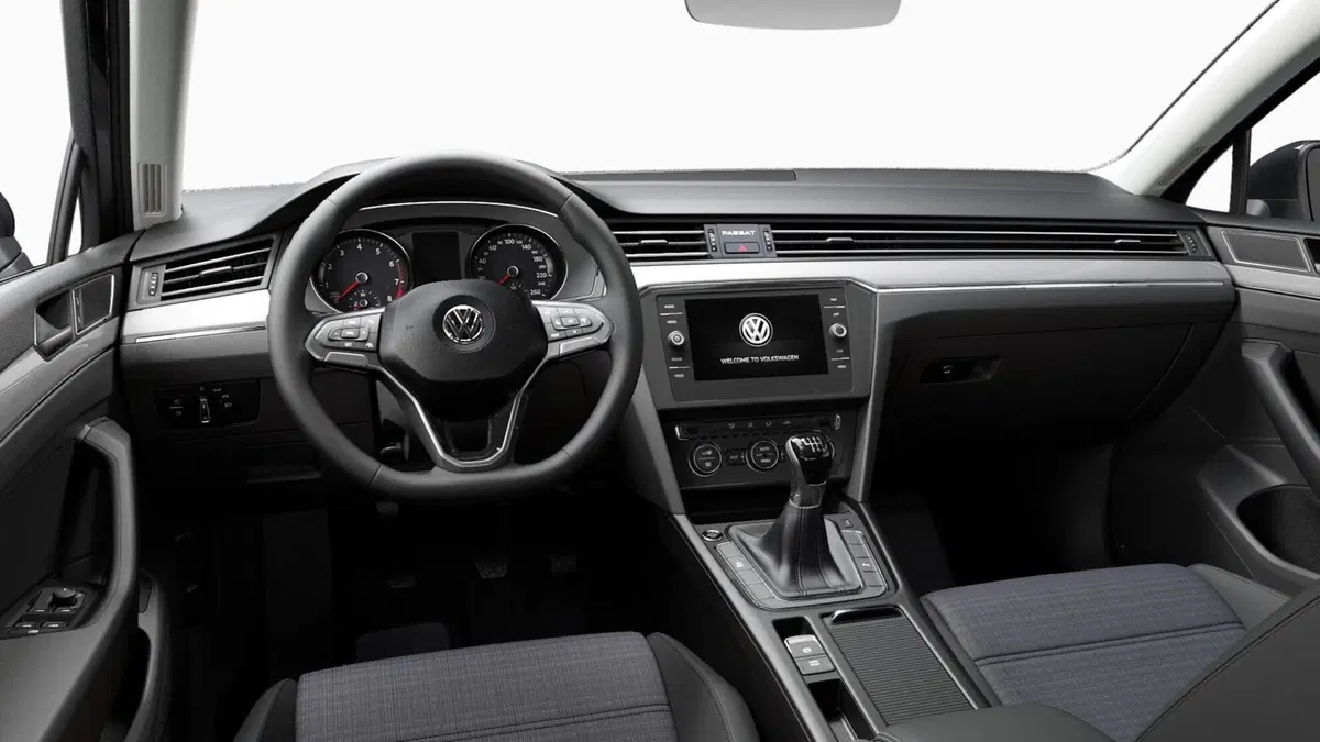 Volkswagen Passat (2014-21) (11)