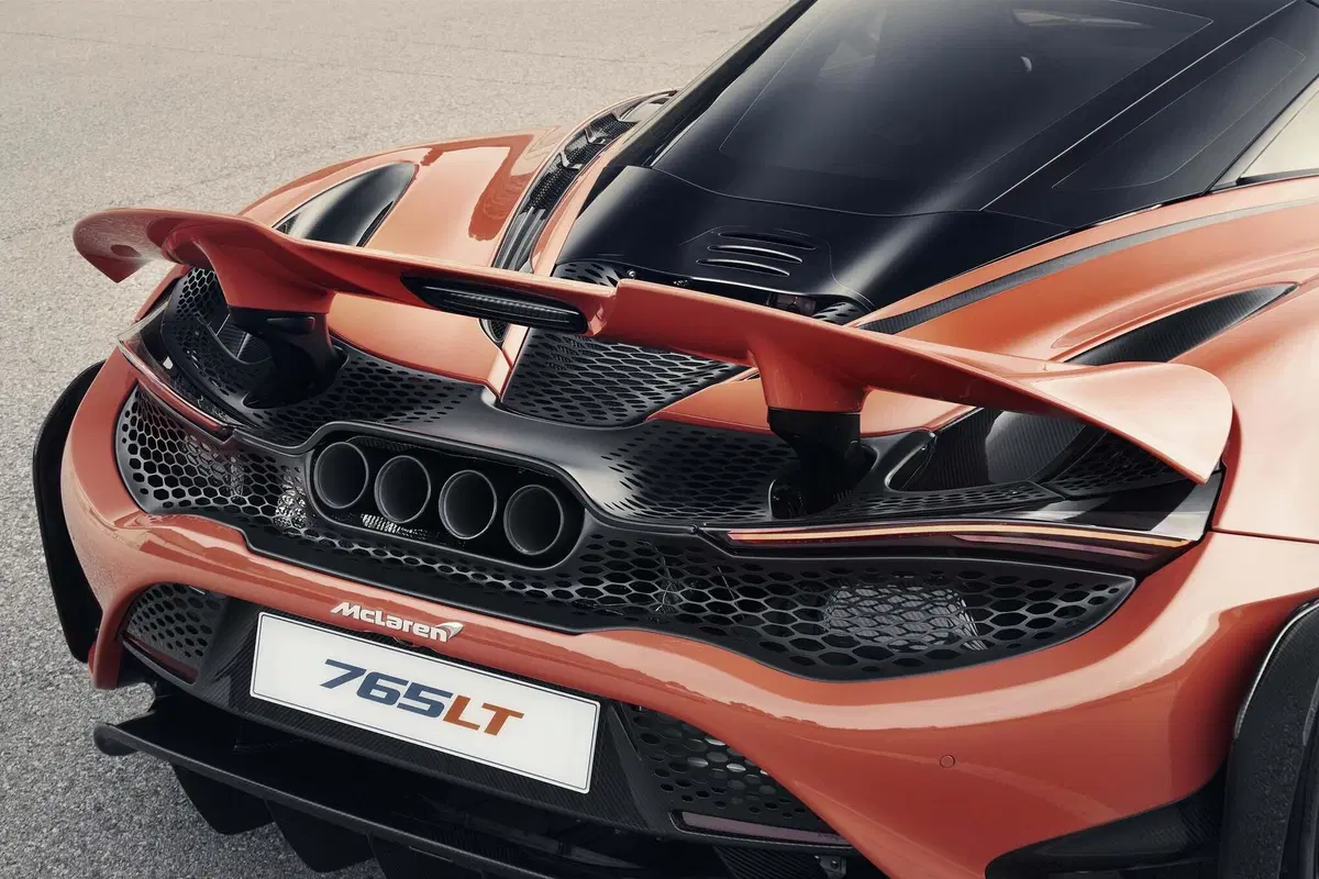 McLaren 765LT: derivata dalla Formula 1 (20)