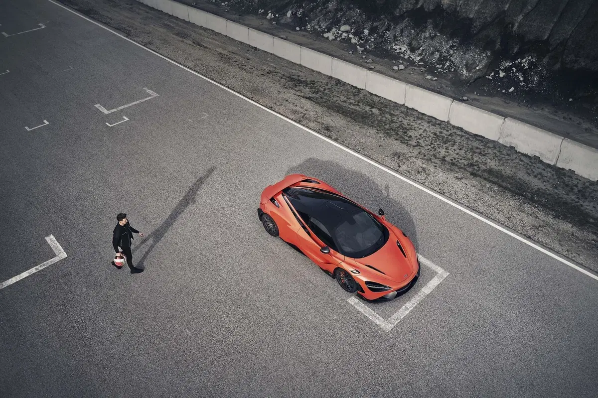 McLaren 765LT: derivata dalla Formula 1 (23)