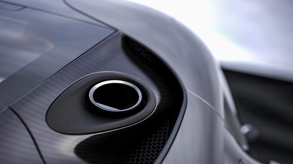 Il motore della Koenigsegg Gemera &egrave; un 2.0 tre cilindri, che con 3 motori elettrici arriva a 1.700 CV