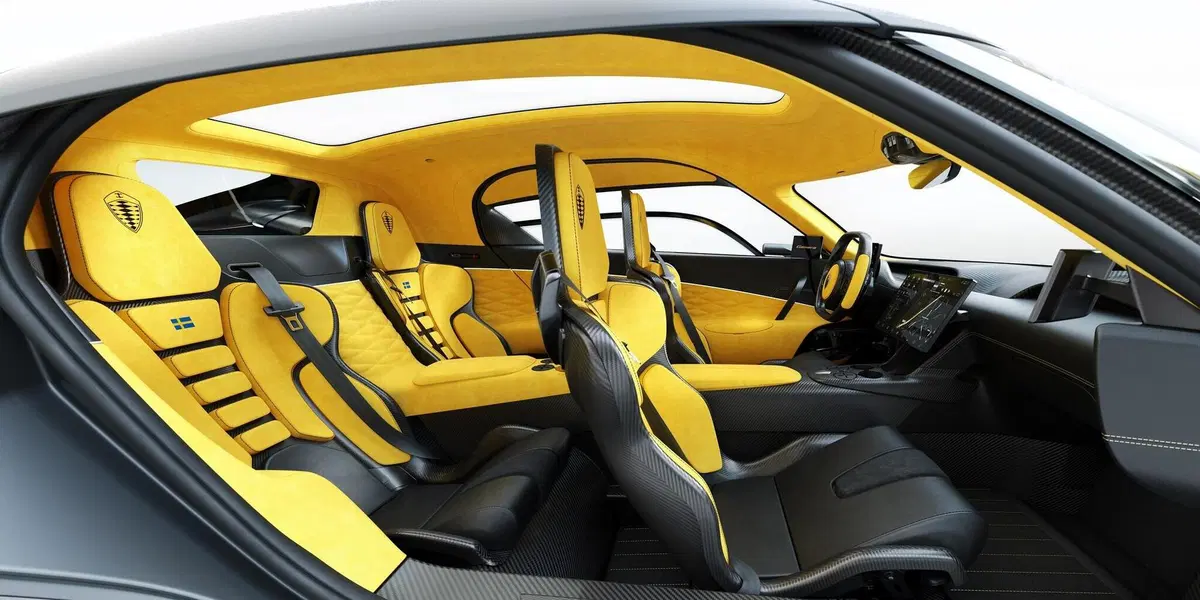 Koenigsegg Gemera: supercar 2+2 ibrida da 1.700 CV e 3.500 Nm