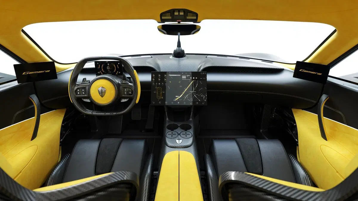 Koenigsegg Gemera: supercar 2+2 ibrida da 1.700 CV e 3.500 Nm (2)