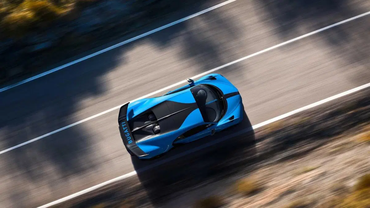 Bugatti Chiron Pur Sport, ancora più esagerata (4)