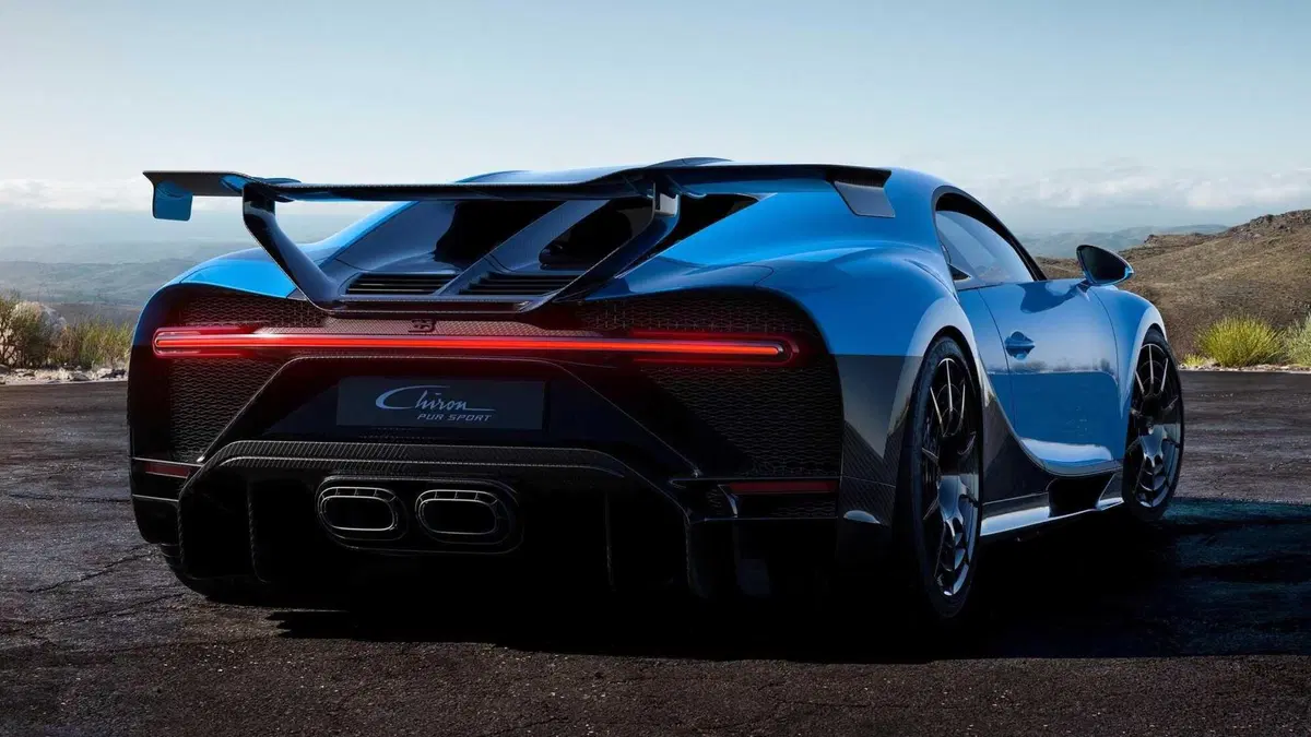 Bugatti Chiron Pur Sport, ancora più esagerata (13)