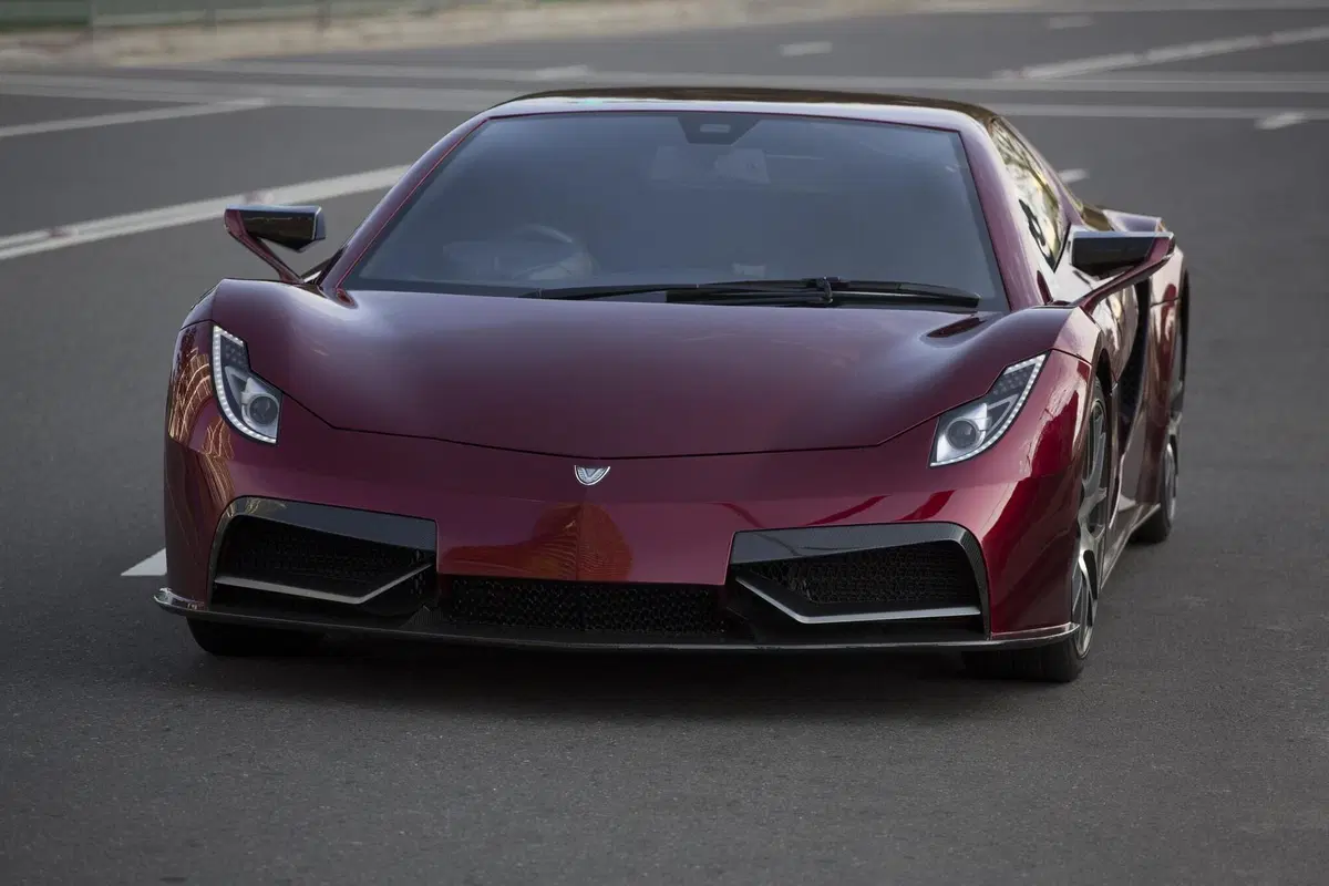 Vega EVX: concept elettrica che promette 1900 CV (10)
