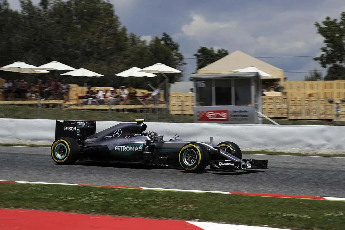 F1, Gp Spagna 2016: pole per Hamilton (34)