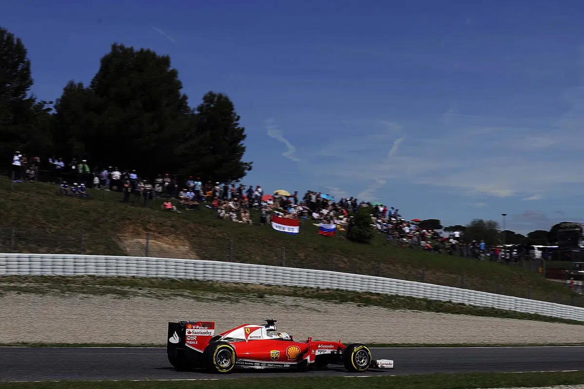 F1, Gp Spagna 2016: pole per Hamilton (4)