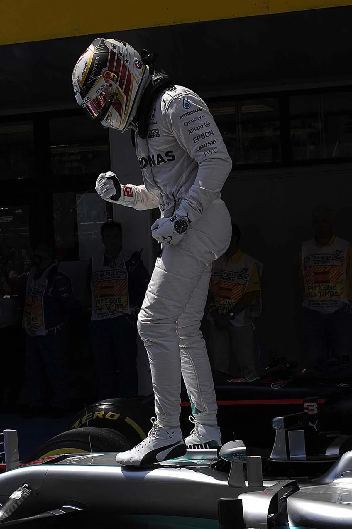 F1, Gp Spagna 2016: pole per Hamilton (13)