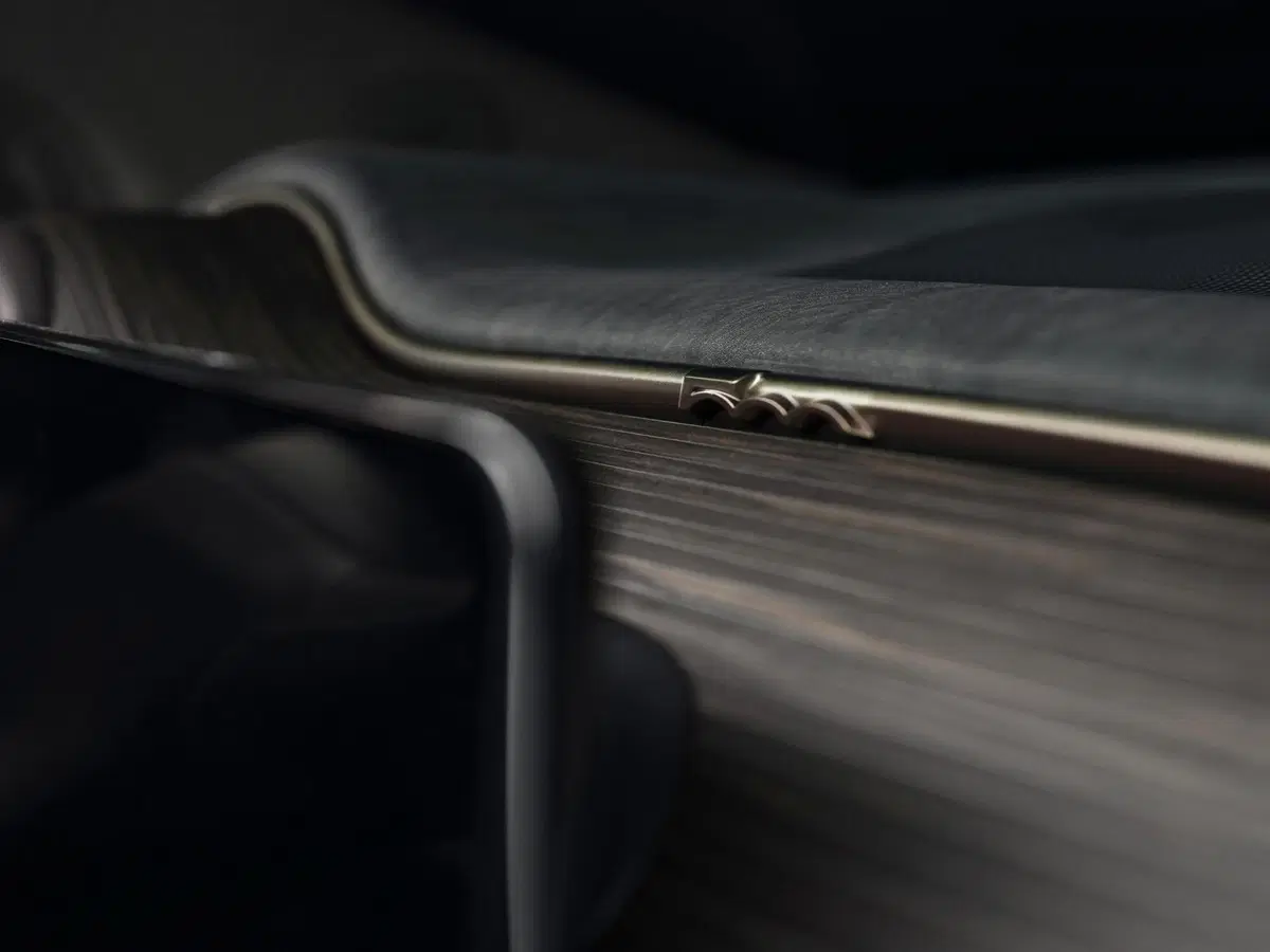 Nuova Fiat 500 elettrica: tre one-off alla moda, Armani, Bvlgari e Kartell (8)