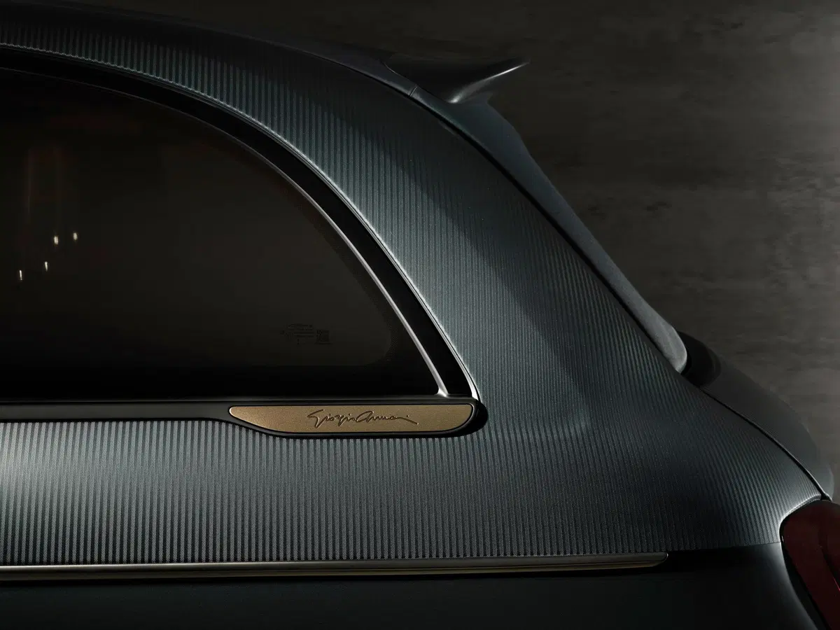 Nuova Fiat 500 elettrica: tre one-off alla moda, Armani, Bvlgari e Kartell (6)