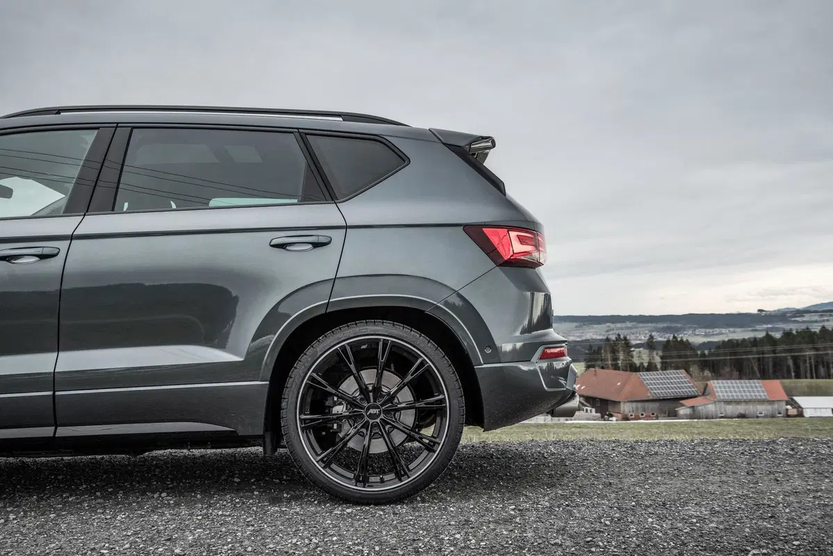 Cupra Ateca: con ABT arriva a 350 CV (5)