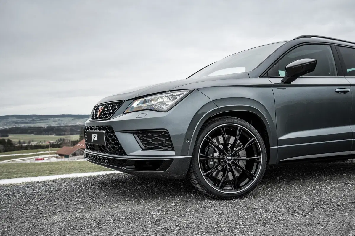 Cupra Ateca: con ABT arriva a 350 CV (7)