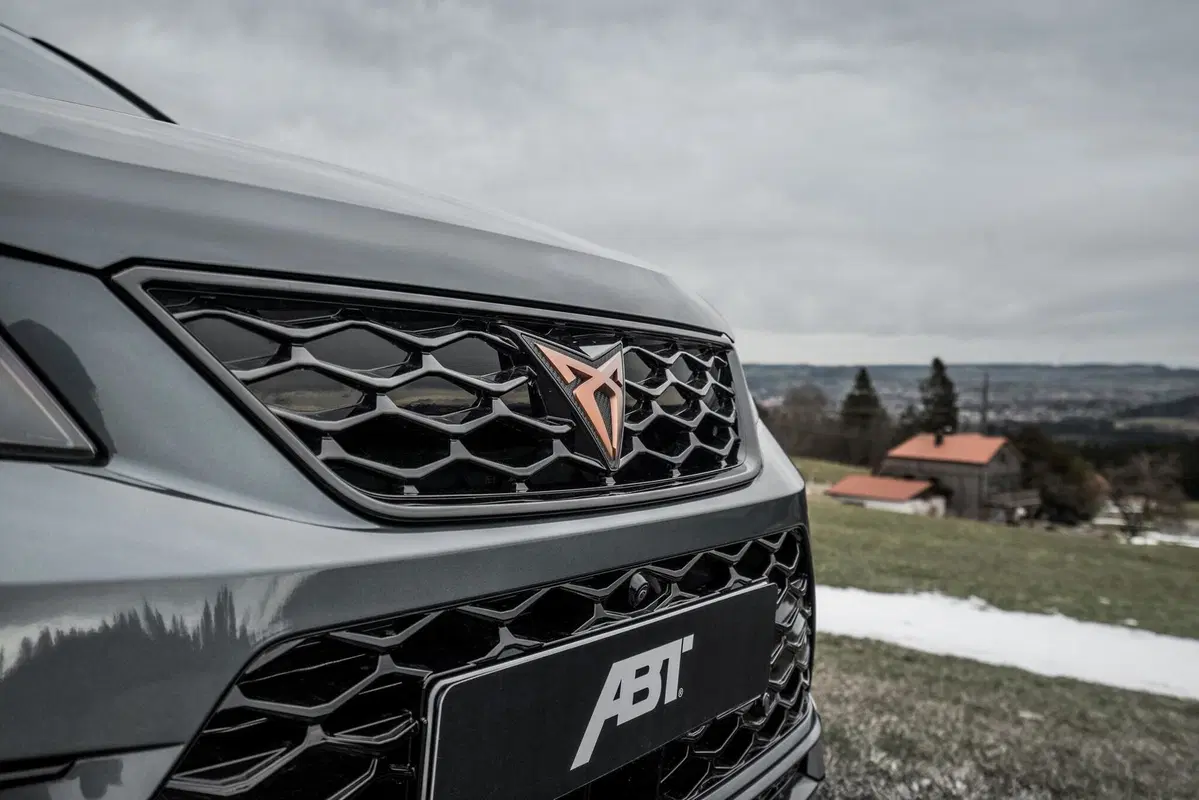 Cupra Ateca: con ABT arriva a 350 CV (6)