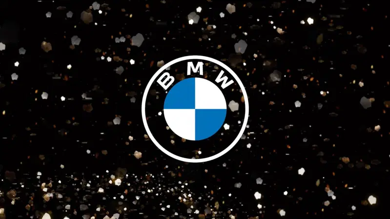 BMW, nuovo logo per la casa dell'Elica