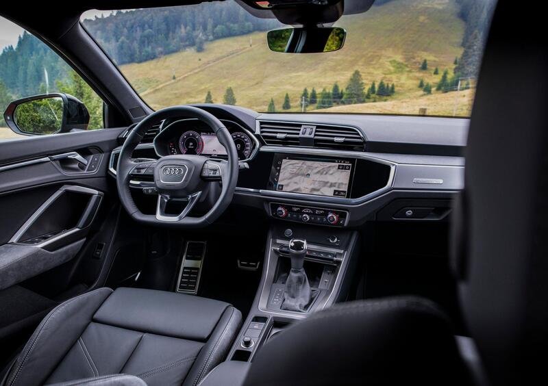 Audi Q3 Sportback (2019->>) (17)