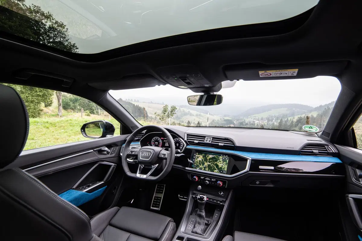 Audi Q3 Sportback 40 2.0 tdi quattro 193cv s-tronic (19)