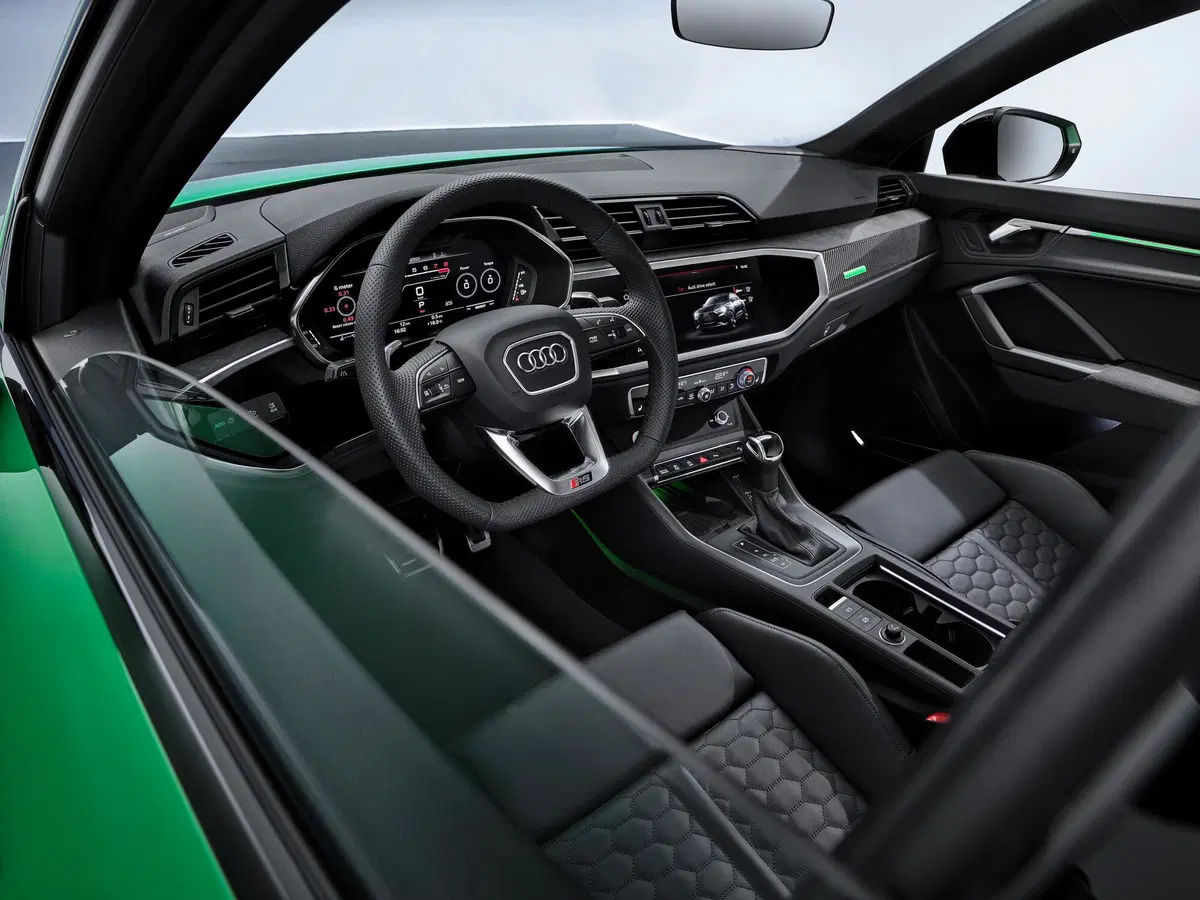Audi RS Q3 Sportback (2019-->>) (11)