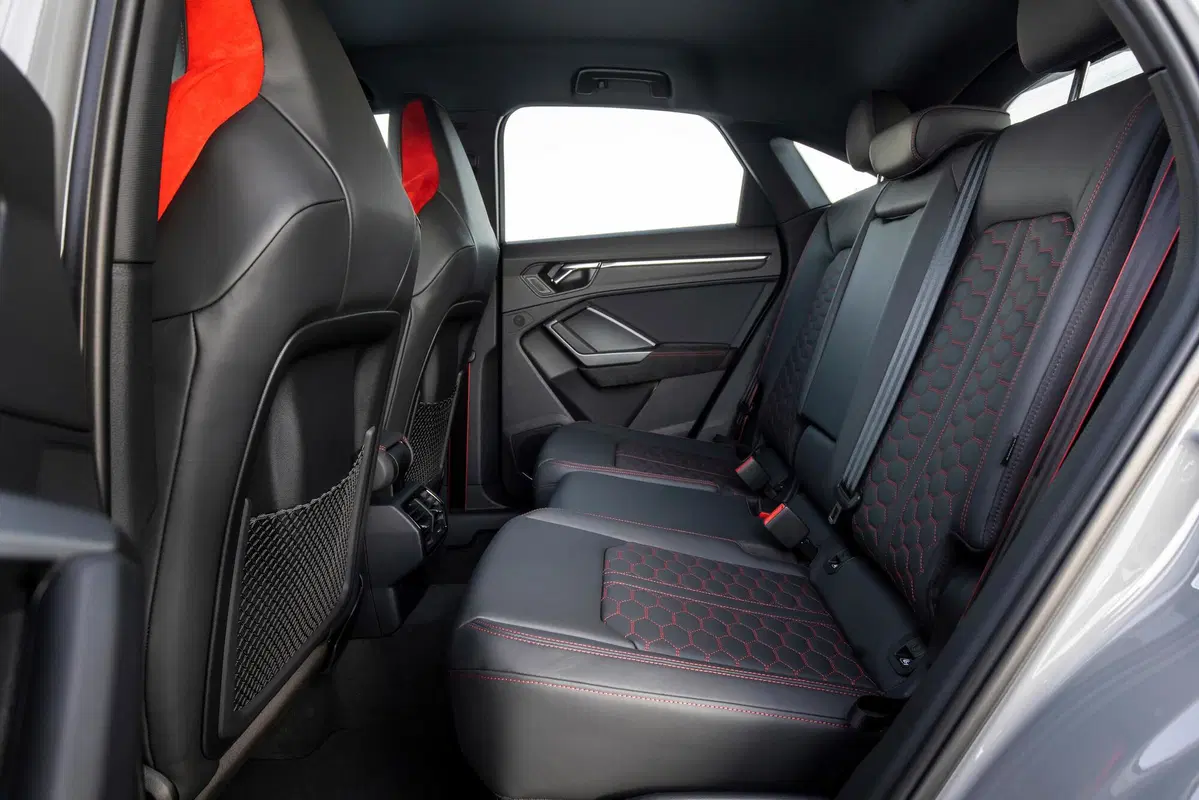 Audi RS Q3 Sportback (2019-->>) (18)