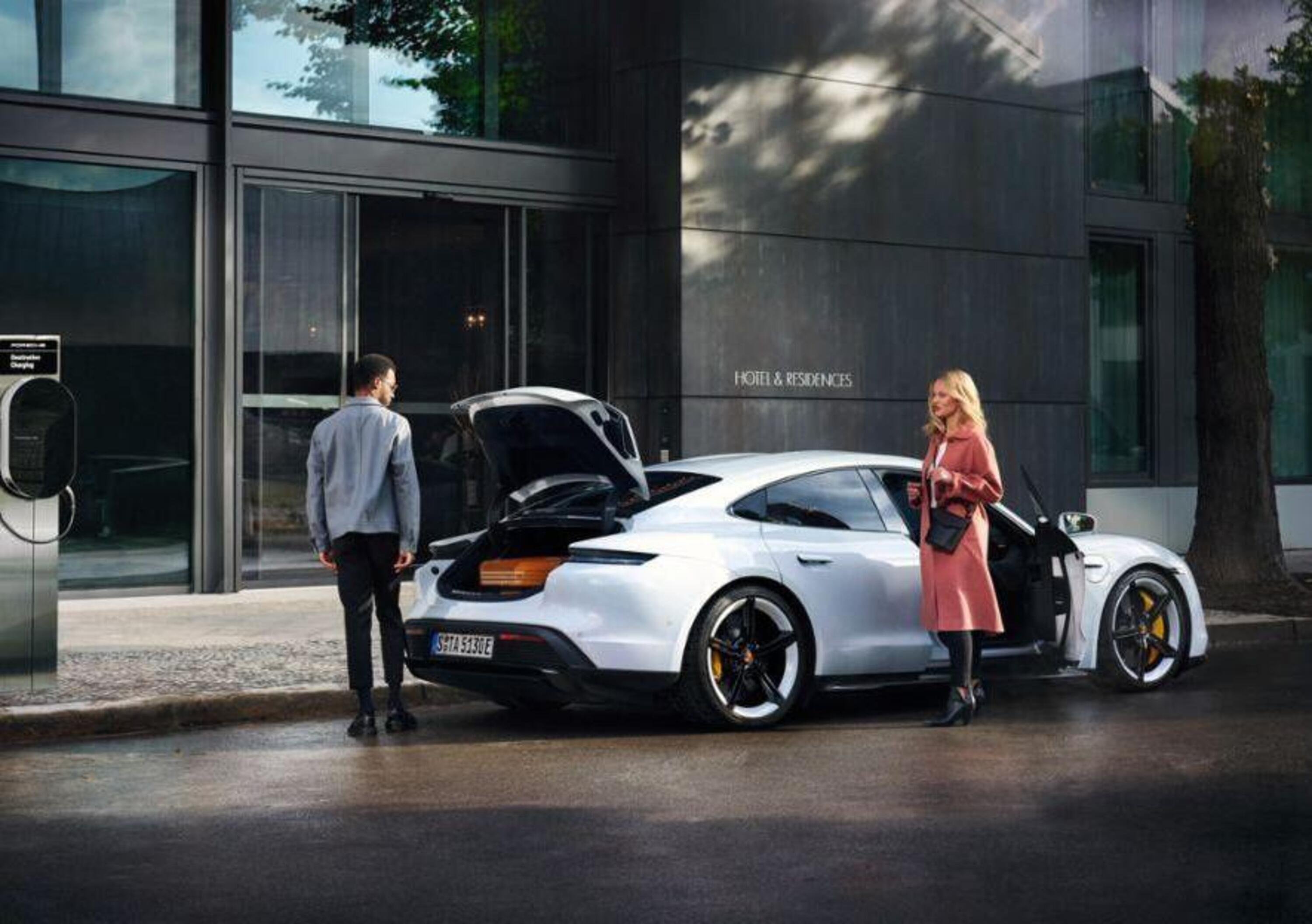 Porsche Destination Charging: pi&ugrave; di 1.000 colonnine di ricarica in tutto il mondo