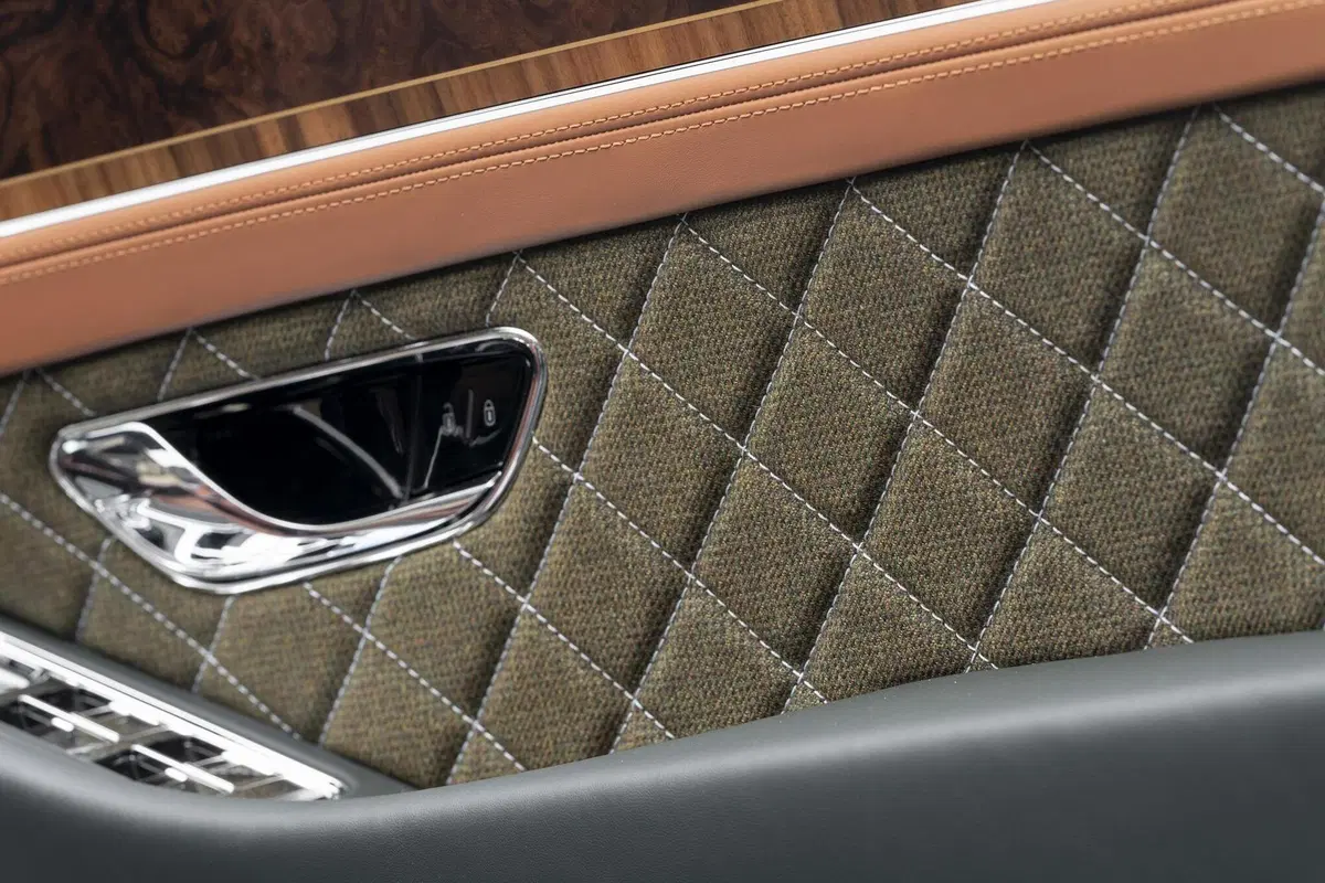Bentley Continental GT Convertible Equestrian Edition (7)