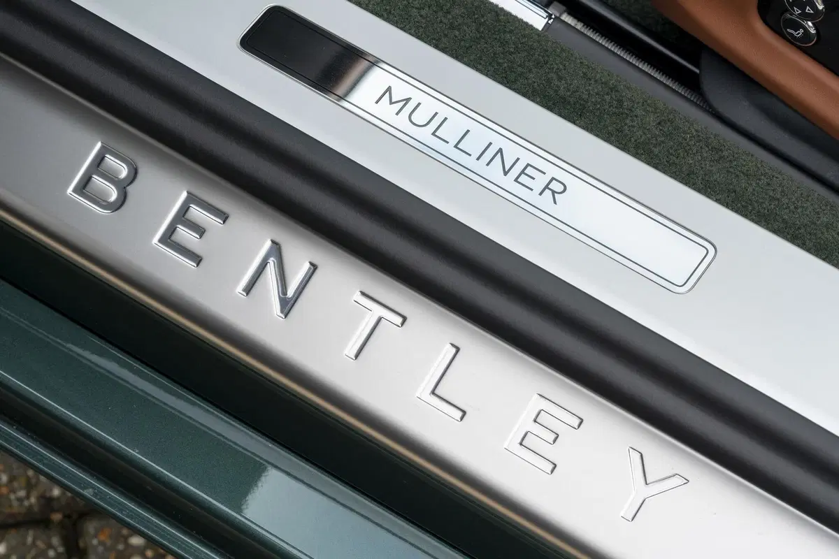 Bentley Continental GT Convertible Equestrian Edition (9)