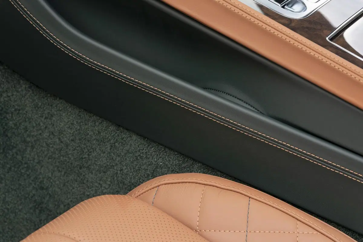 Bentley Continental GT Convertible Equestrian Edition (10)