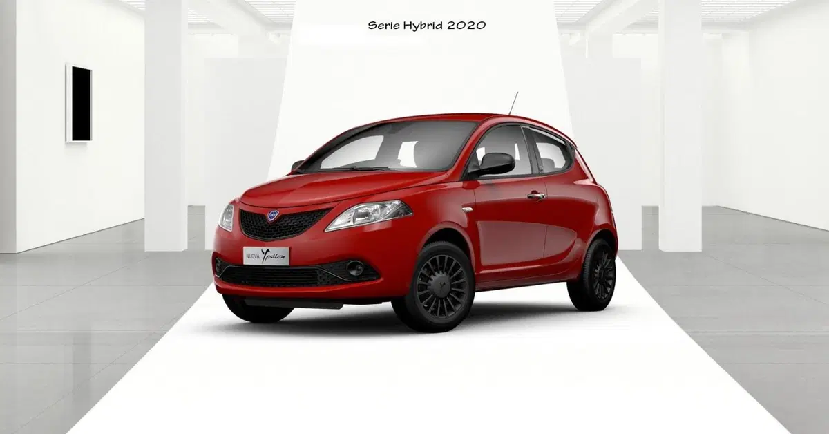 Ecco la terza nuova auto ibrida tra le piccole FCA: Lancia Ypsilon Hybrid a 14.450 euro [Foto]