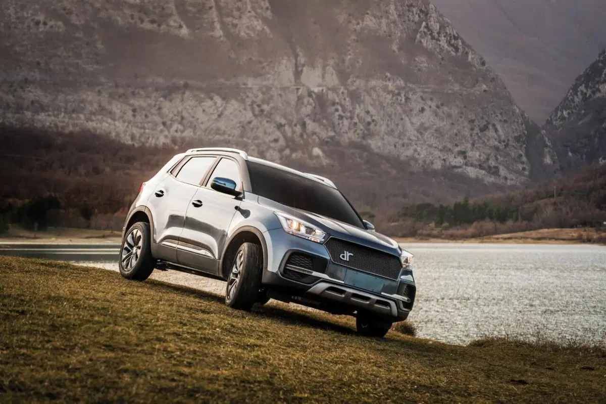 DR 5.0: il nuovo SUV compatto a benzina o a GPL (6)