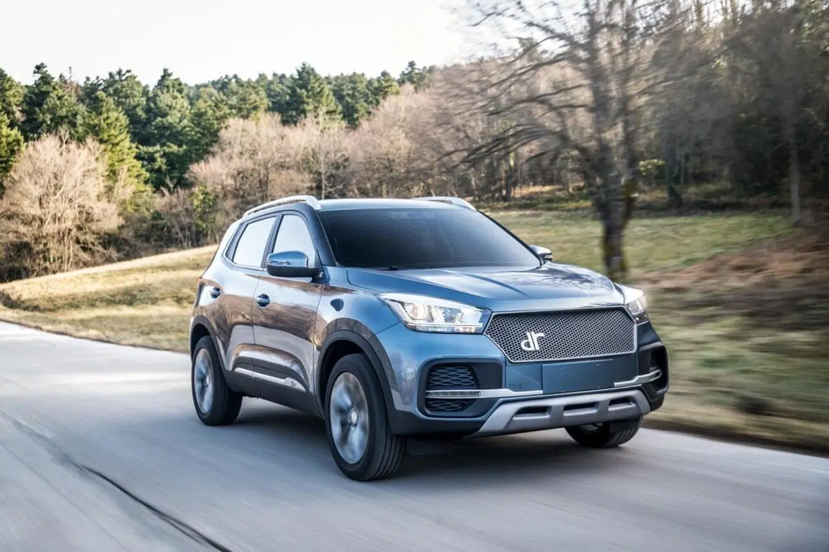DR 5.0: il nuovo SUV compatto a benzina o a GPL (8)